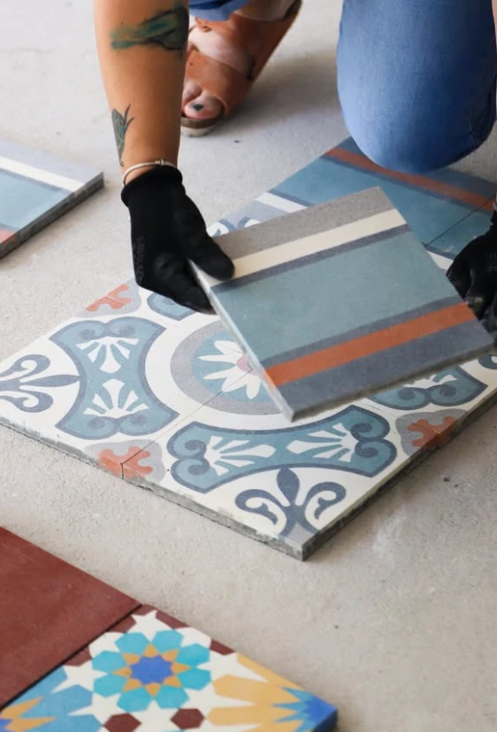 patterned-cement-tiles-interior-Karoistanbul