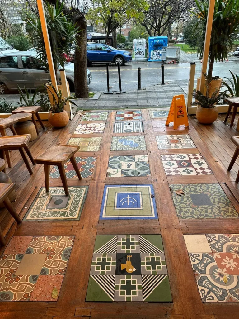 patterned-cement-tiles-interior-Karoistanbul